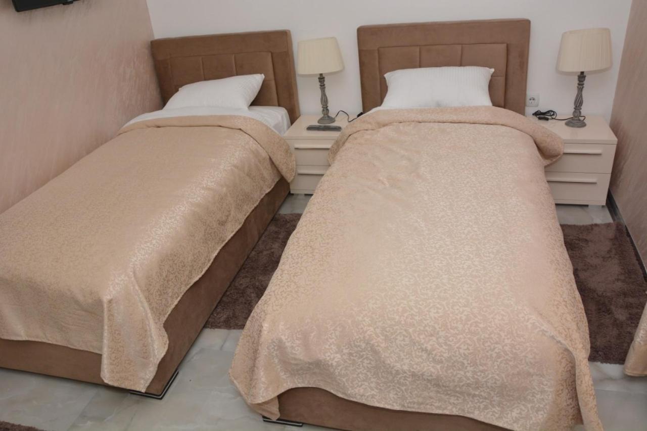 Tref Hotel Prokuplje Kültér fotó