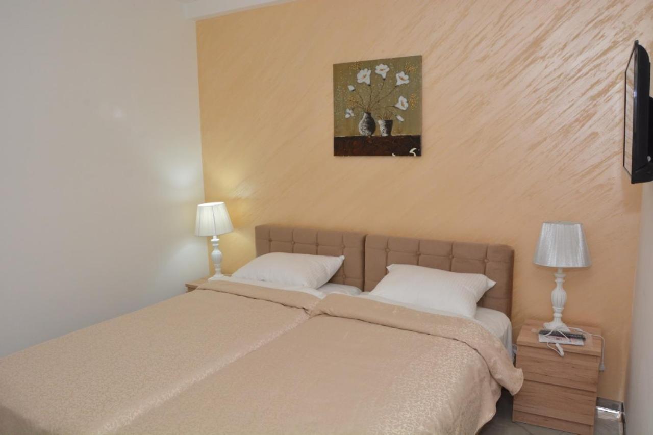 Tref Hotel Prokuplje Kültér fotó