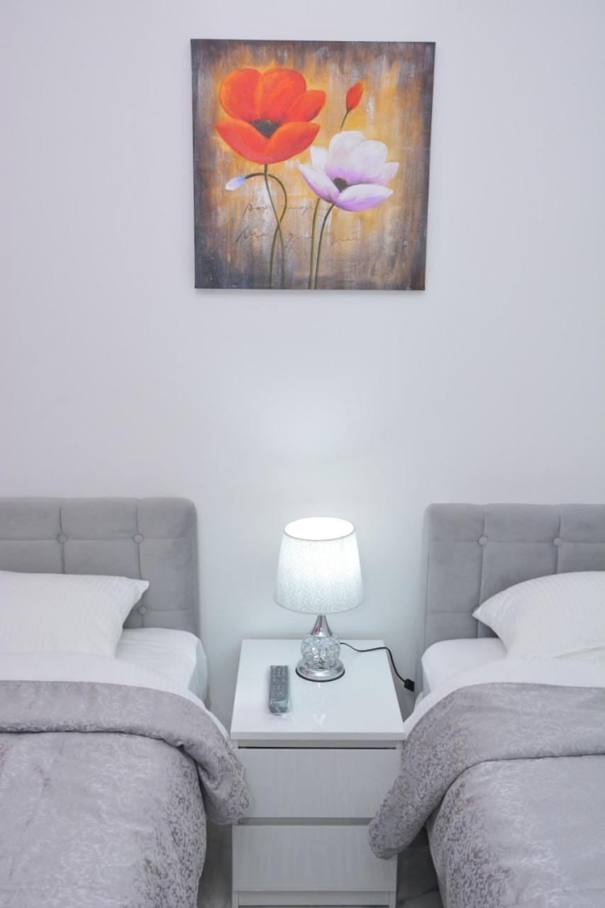 Tref Hotel Prokuplje Kültér fotó