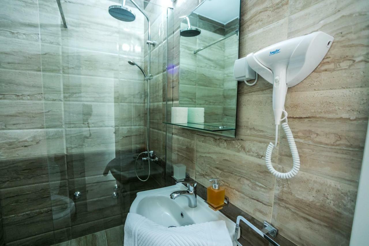 Tref Hotel Prokuplje Kültér fotó