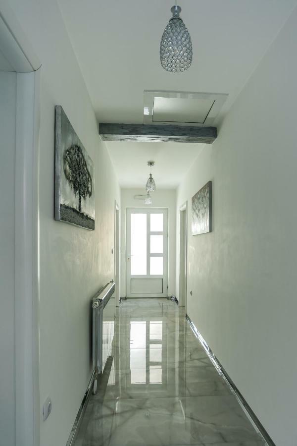 Tref Hotel Prokuplje Kültér fotó